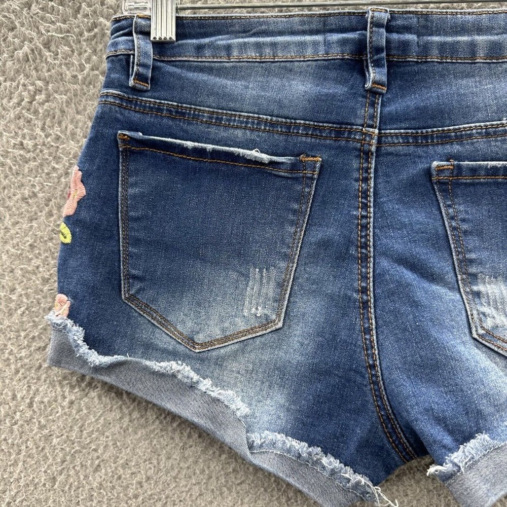 Angel Kiss Shorts Juniors 5 Blue Denim Floral Embroidered Cuff Shorts Junior's 5 - Picture 13 of 14